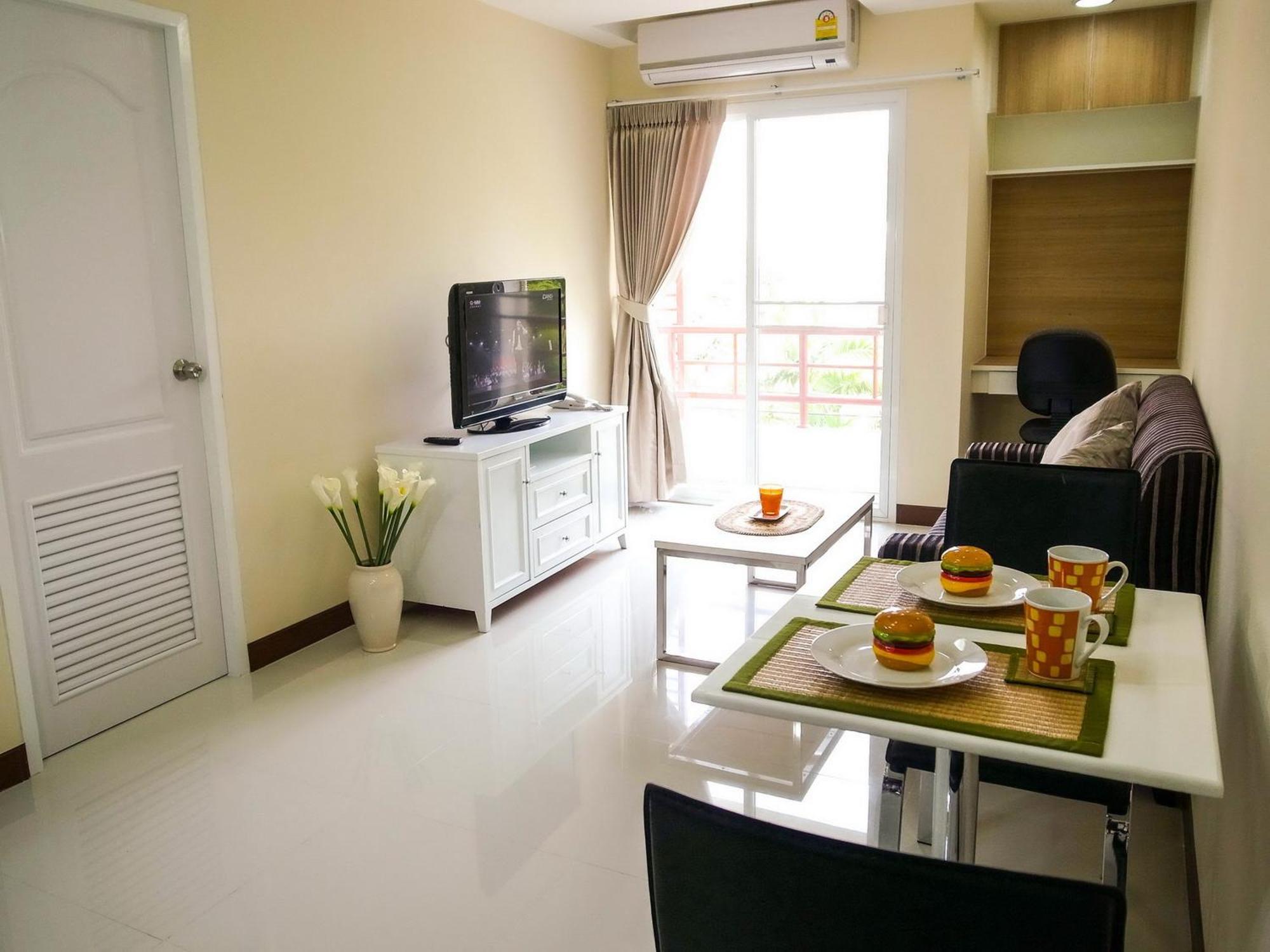 Charming Resident At Ekkamai From Studio Unit Up To 2 Bedroom Apartment بانكوك المظهر الخارجي الصورة